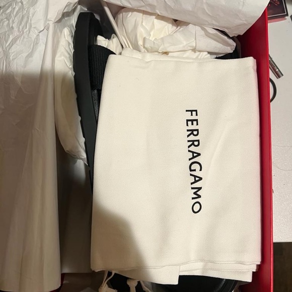 Salvatore Ferragamo Slippers in Black Sz 10.5 - Picture 5 of 9